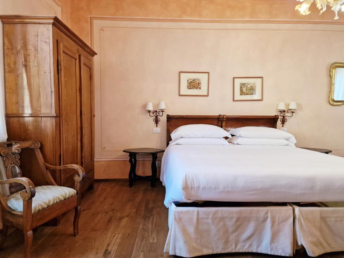 Relais Vimercati Крема Экстерьер фото